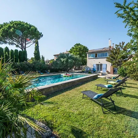 Autre Histoire Bed & Breakfast Saint-Paul-Trois-Chateaux